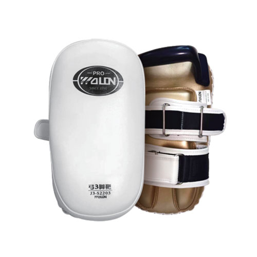 Gong-III kicking pad rubber handles